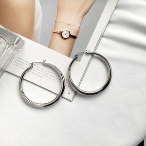 Silver hoop NEW!!!!!!